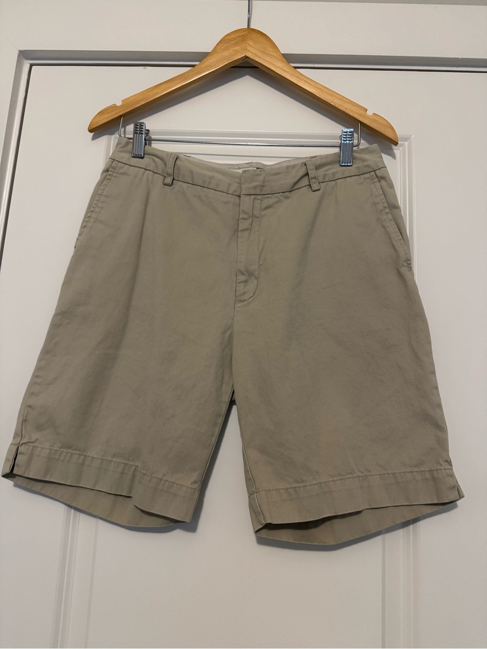 GAP Women's Khaki Flat Front Shorts